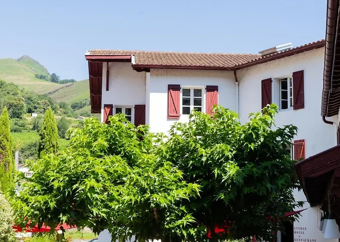 Juantorena Hotel Saint-Etienne-de-Baigorry