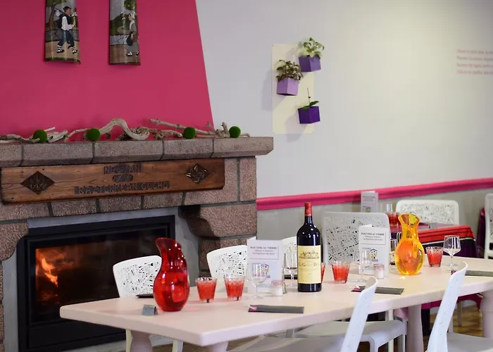 Juantorena Hotel Saint-Etienne-de-Baigorry